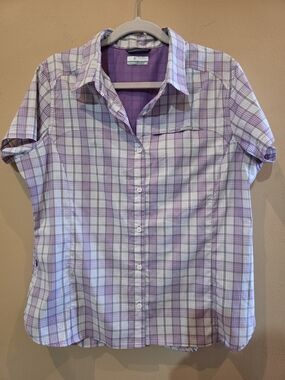 Columbia Women Light Purple Plaid Button-Up Shirt